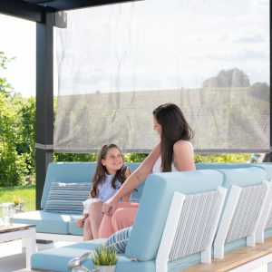 Poletno uživanje pod nadstreškom Yamba