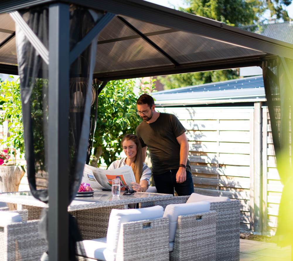 Paviljon s trdo streho